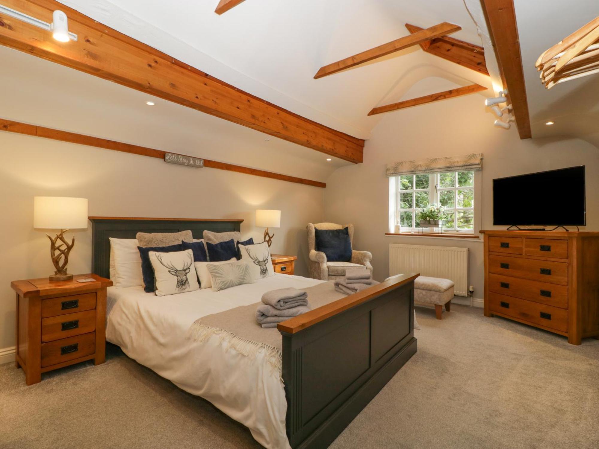 The Coach House Apartment テュークスベリー エクステリア 写真